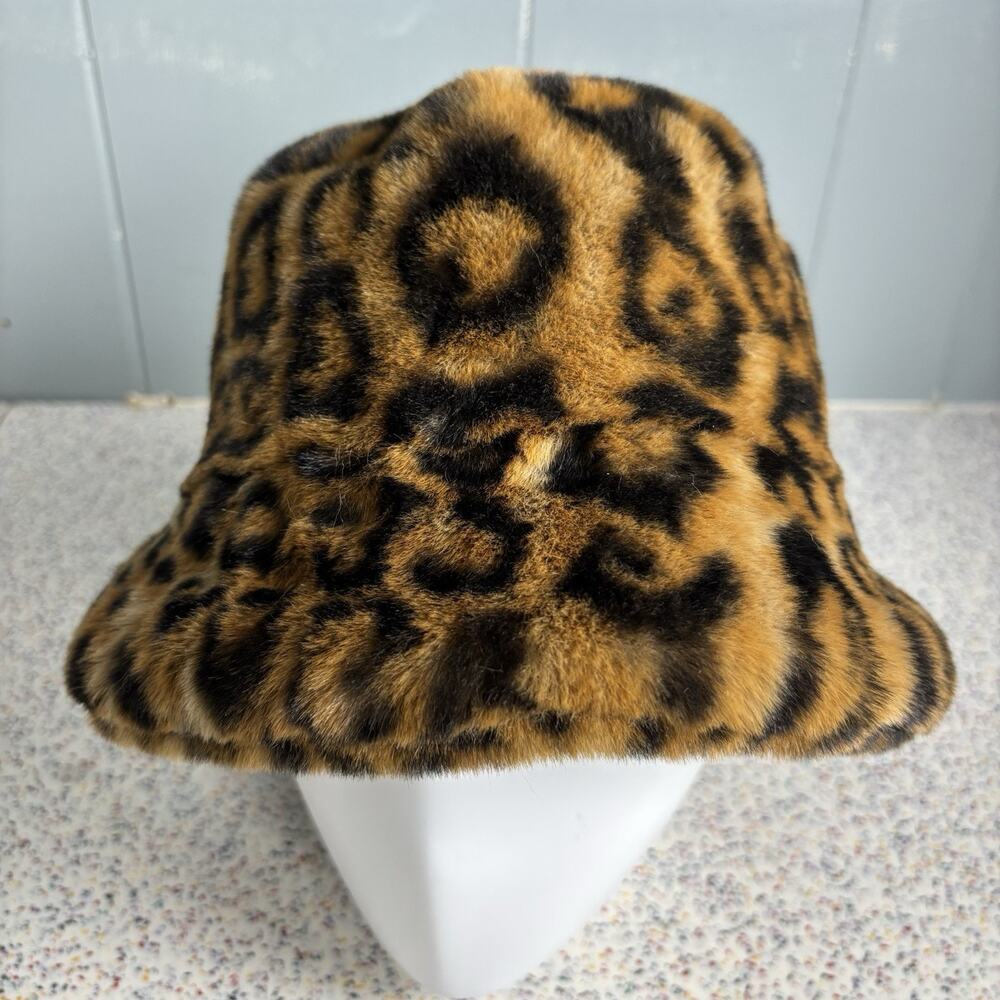 APPARIS Women’s Leopard Print Bucket Hat Winter Festival Plush Fisherman Boho